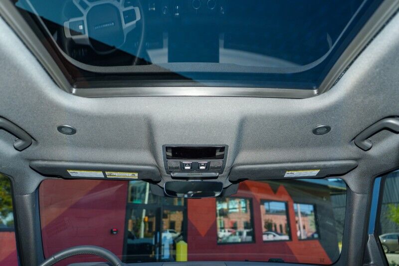 2025 Land Rover Defender X-Dynamic SE Birmingham AL