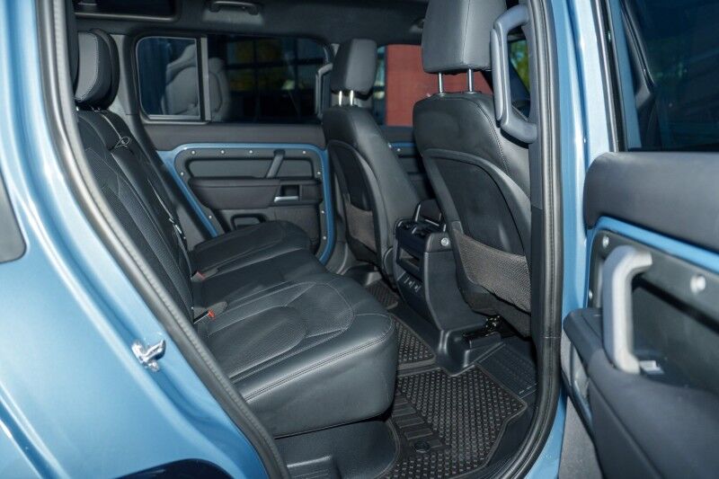 2025 Land Rover Defender X-Dynamic SE Birmingham AL