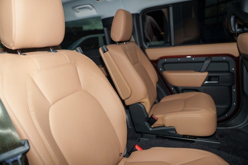 2025 Land Rover Defender X-Dynamic SE Birmingham AL