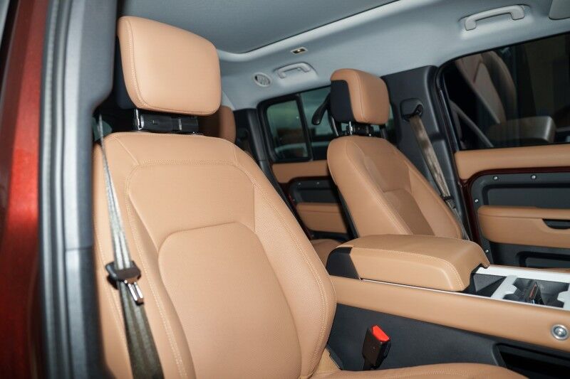 2025 Land Rover Defender X-Dynamic SE Birmingham AL