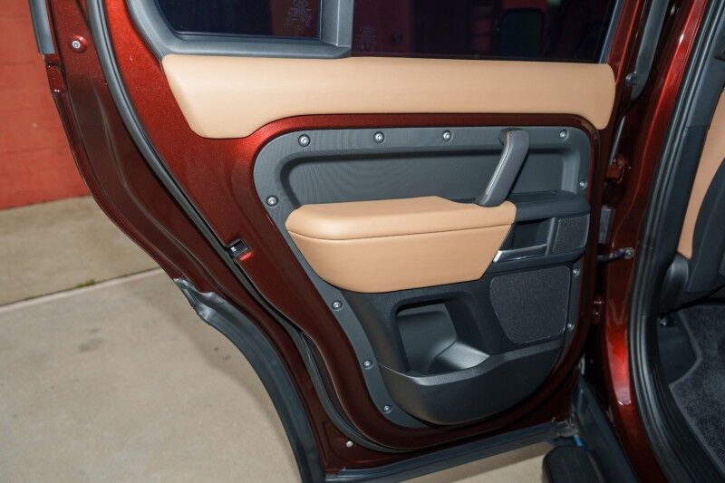 2025 Land Rover Defender X-Dynamic SE Birmingham AL