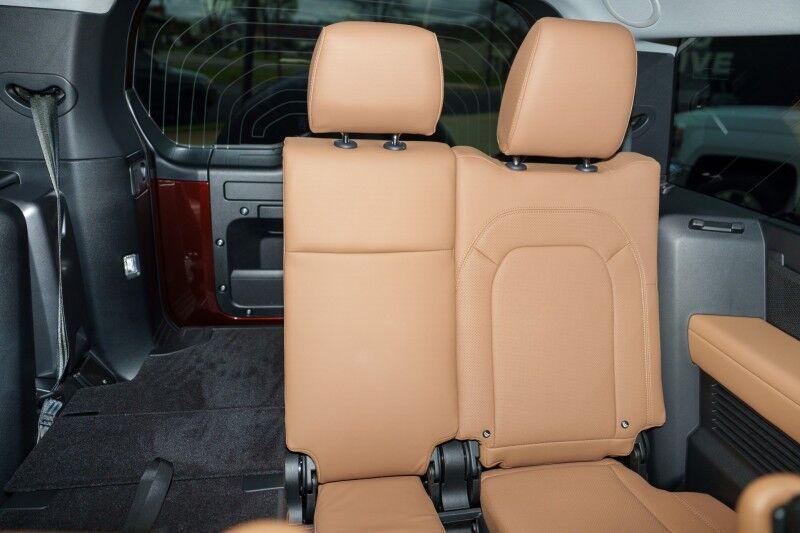 2025 Land Rover Defender X-Dynamic SE Birmingham AL