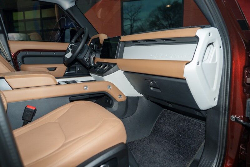 2025 Land Rover Defender X-Dynamic SE Birmingham AL