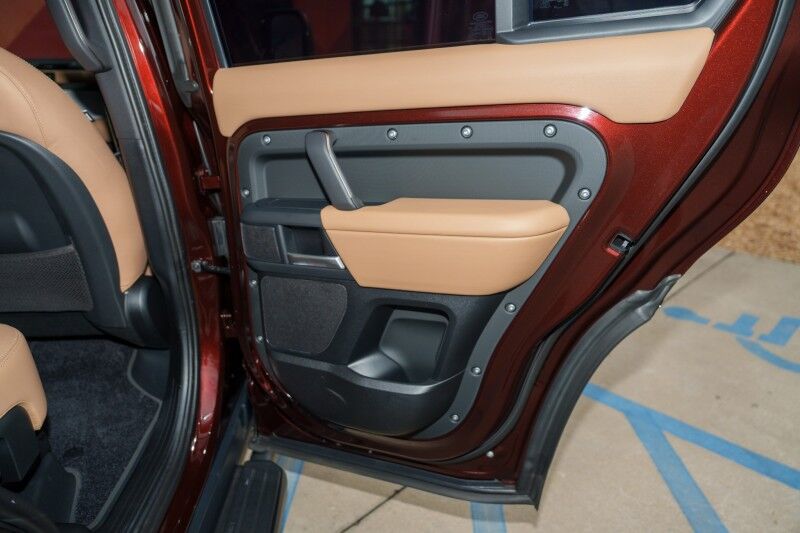 2025 Land Rover Defender X-Dynamic SE Birmingham AL