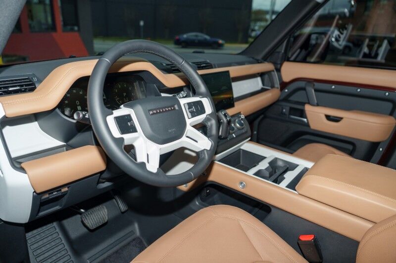 2025 Land Rover Defender X-Dynamic SE Birmingham AL