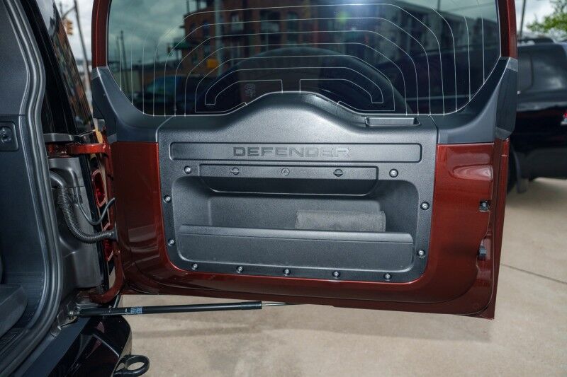 2025 Land Rover Defender X-Dynamic SE Birmingham AL