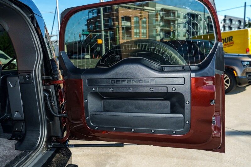 2025 Land Rover Defender X-Dynamic SE Birmingham AL
