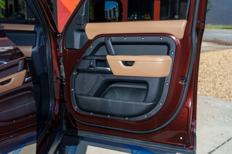 2025 Land Rover Defender X-Dynamic SE Birmingham AL