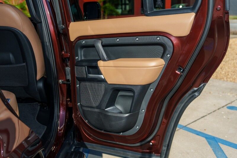 2025 Land Rover Defender X-Dynamic SE Birmingham AL
