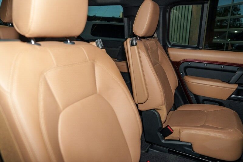 2025 Land Rover Defender X-Dynamic SE Birmingham AL