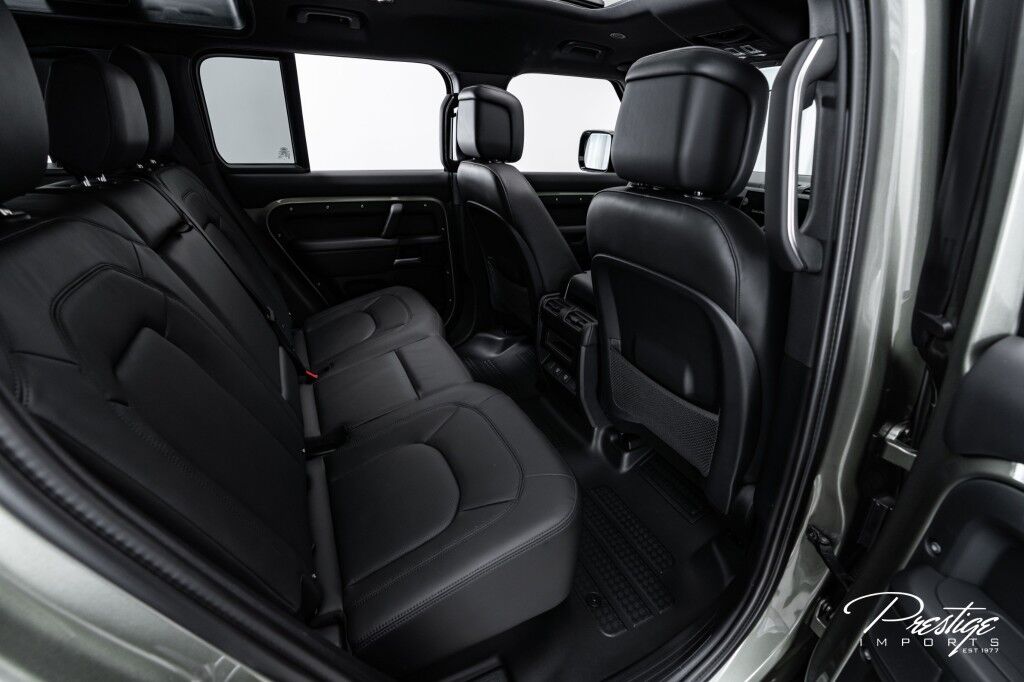 2025 Land Rover Defender X-Dynamic SE North Miami Beach FL