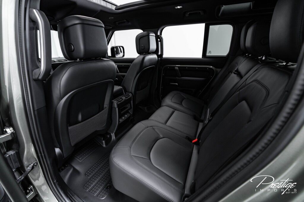 2025 Land Rover Defender X-Dynamic SE North Miami Beach FL