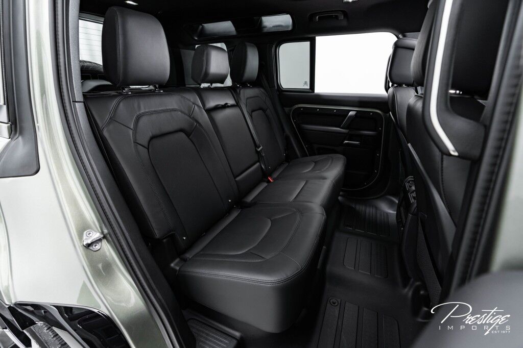 2025 Land Rover Defender X-Dynamic SE North Miami Beach FL