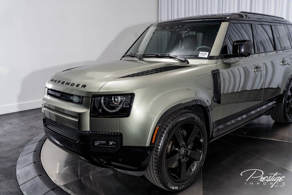 2025 Land Rover Defender X-Dynamic SE North Miami Beach FL