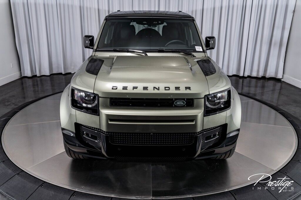 2025 Land Rover Defender X-Dynamic SE North Miami Beach FL