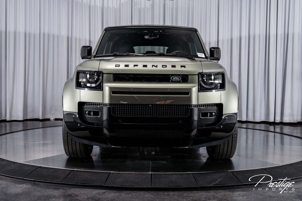 2025 Land Rover Defender X-Dynamic SE North Miami Beach FL