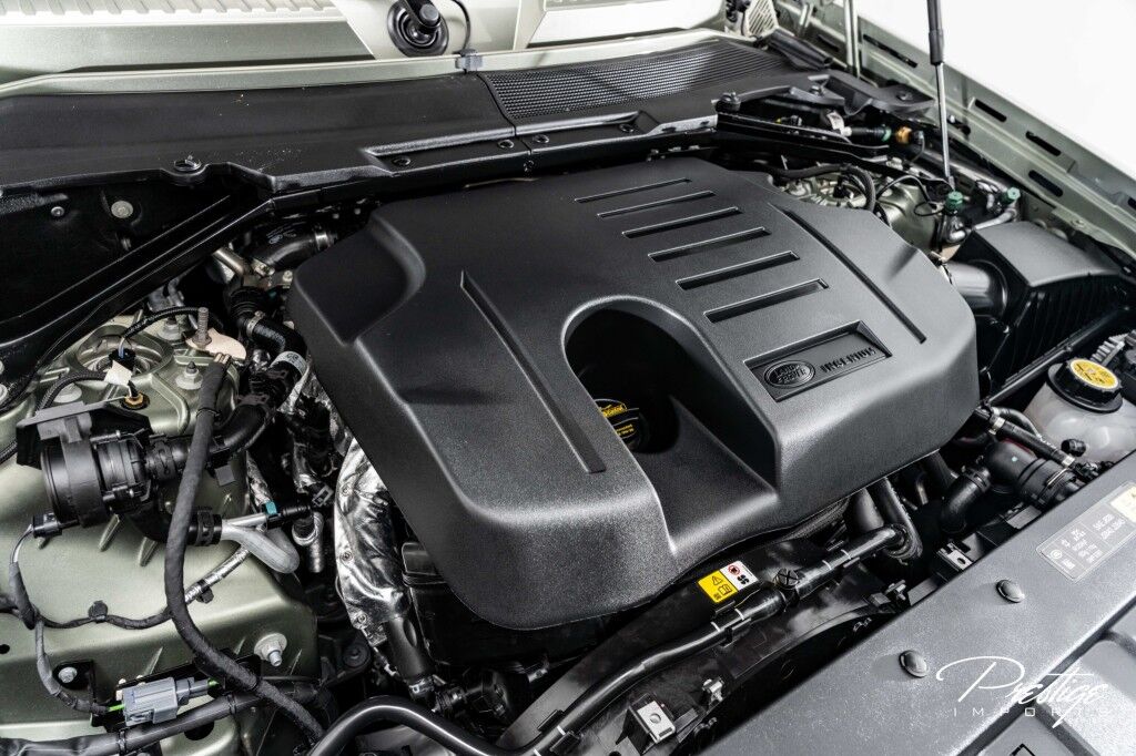 2025 Land Rover Defender X-Dynamic SE North Miami Beach FL
