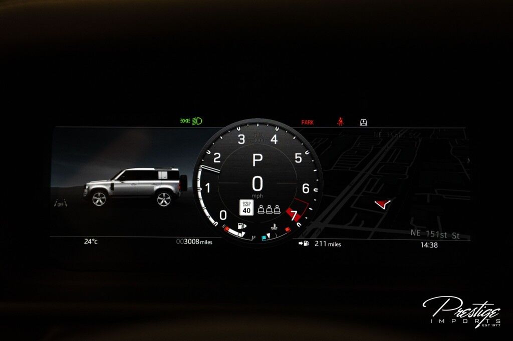 2025 Land Rover Defender X-Dynamic SE North Miami Beach FL