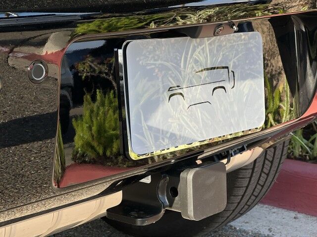 2025 Land Rover Defender X-Dynamic SE San Juan TX