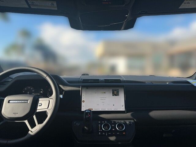 2025 Land Rover Defender X-Dynamic SE San Juan TX
