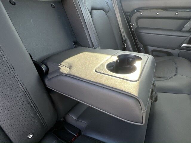 2025 Land Rover Defender X-Dynamic SE San Juan TX