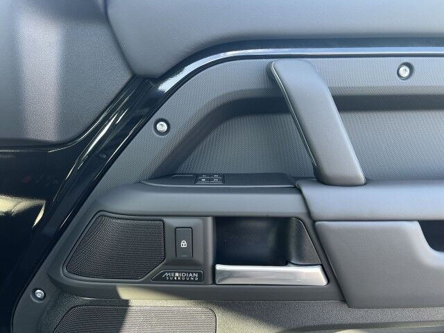 2025 Land Rover Defender X-Dynamic SE San Juan TX