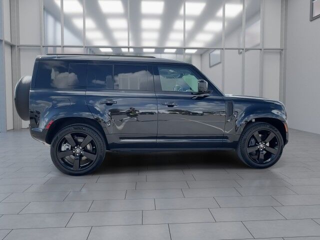 2025 Land Rover Defender X-Dynamic SE San Juan TX