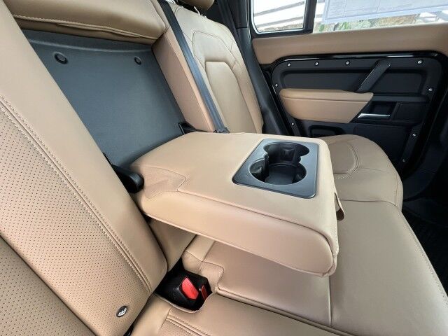 2025 Land Rover Defender X-Dynamic SE San Juan TX