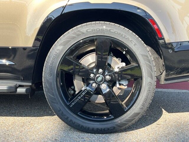 2025 Land Rover Defender X-Dynamic SE San Juan TX