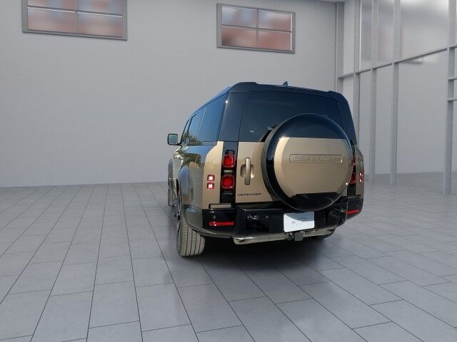 2025 Land Rover Defender X-Dynamic SE San Juan TX