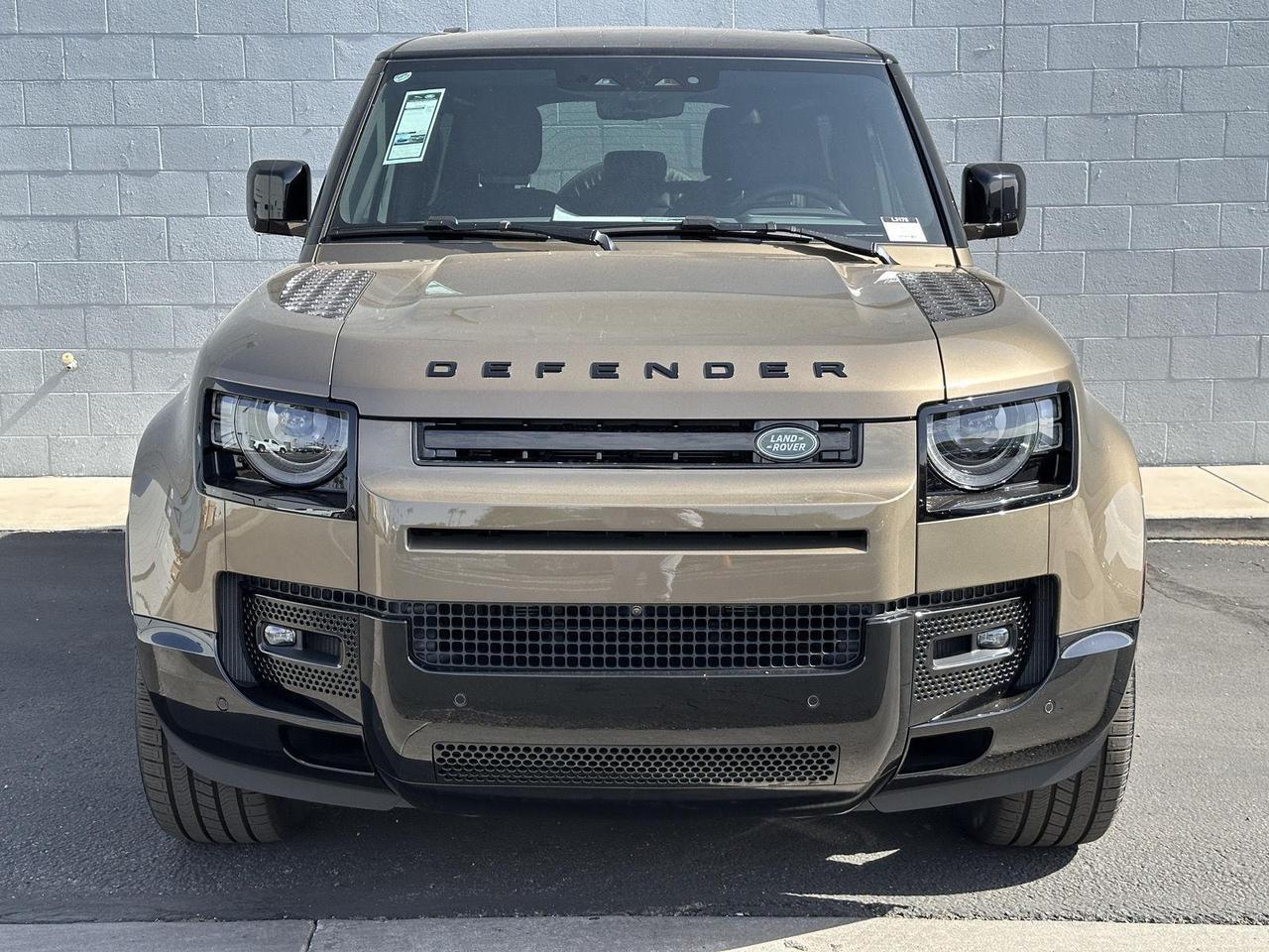 2025 Land Rover Defender X-Dynamic SE Tucson AZ