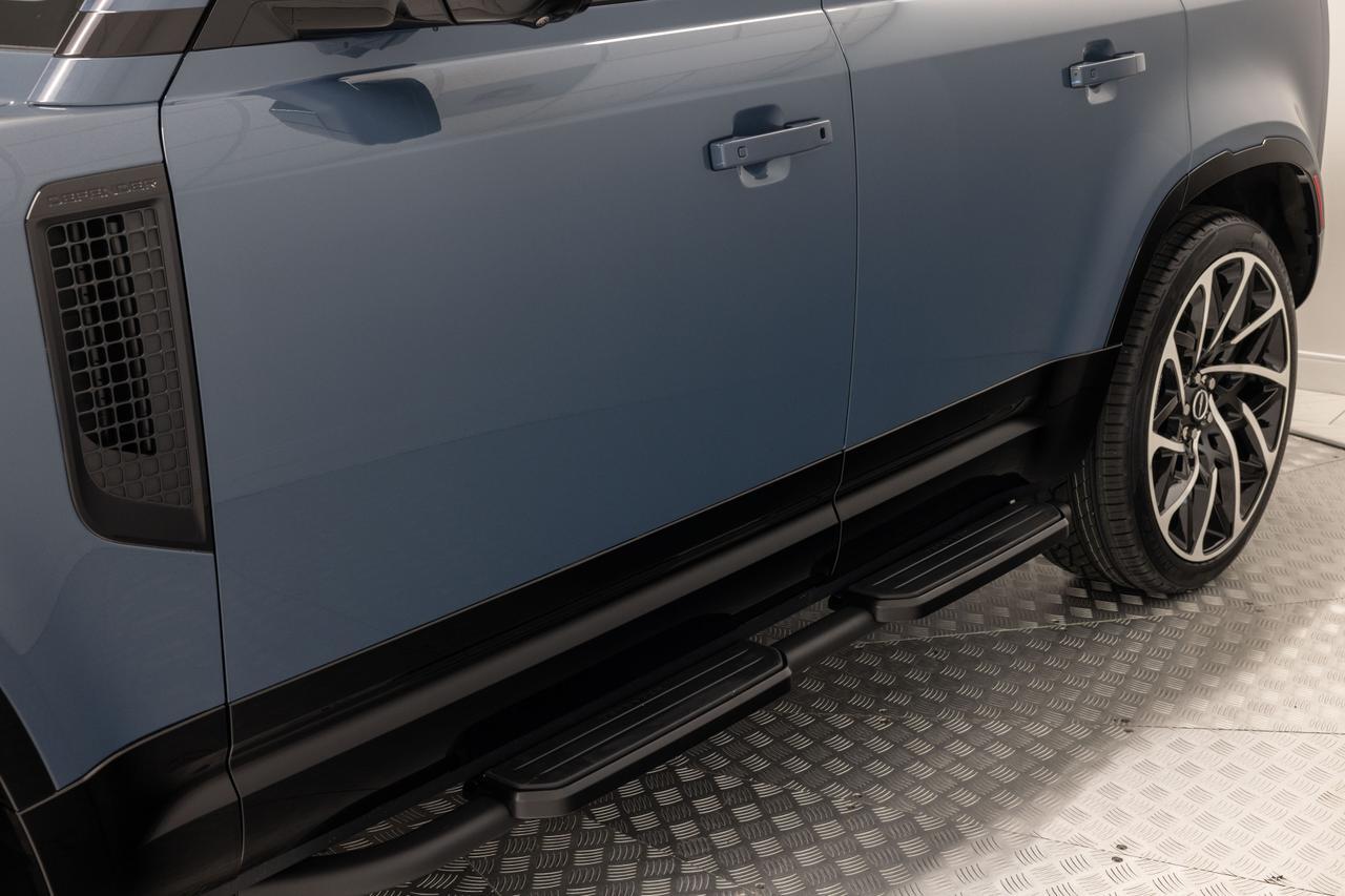 2025 Land Rover Defender X-Dynamic SE Danville VA