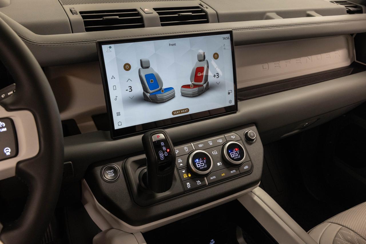 2025 Land Rover Defender X-Dynamic SE Danville VA