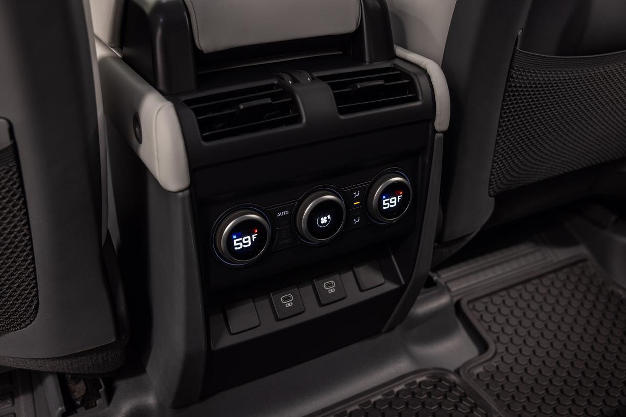 2025 Land Rover Defender X-Dynamic SE Danville VA