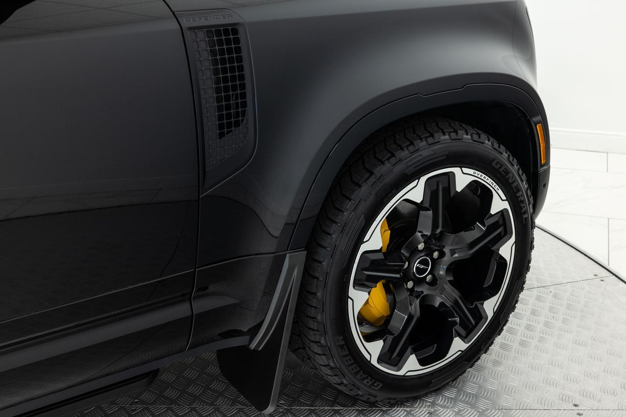 2025 Land Rover Defender X-Dynamic SE Danville VA