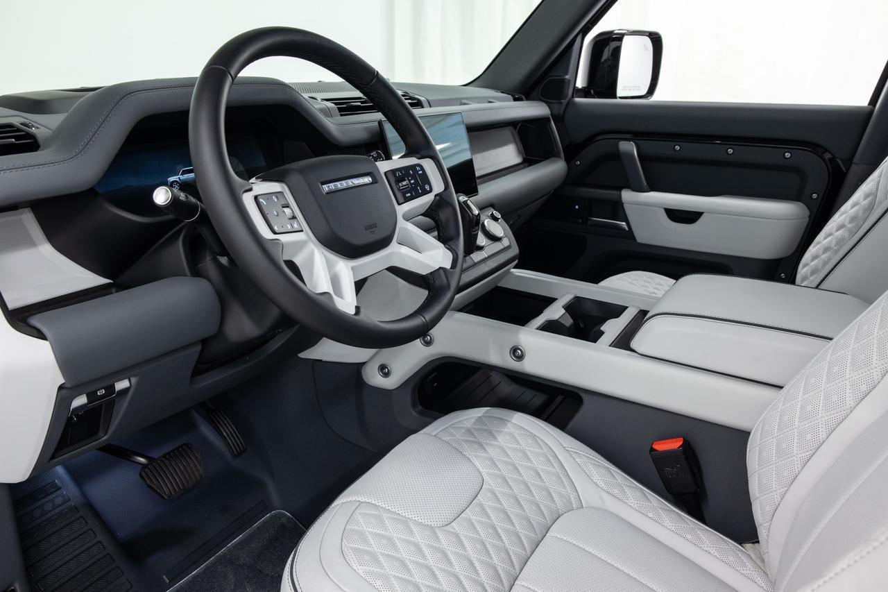 2025 Land Rover Defender X-Dynamic SE Danville VA