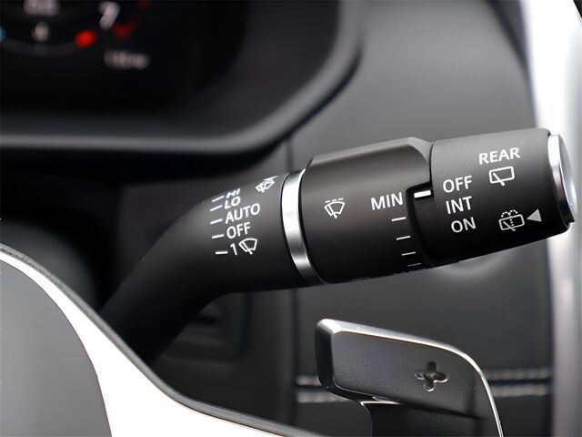 2025 Land Rover Discovery Dynamic SE Oshkosh WI