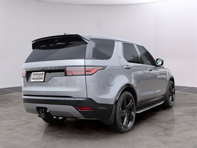 2025 Land Rover Discovery Dynamic SE Oshkosh WI