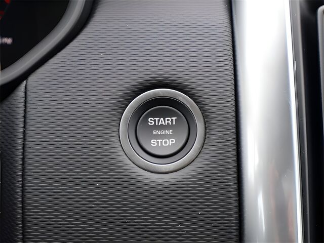 2025 Land Rover Discovery Dynamic SE Oshkosh WI