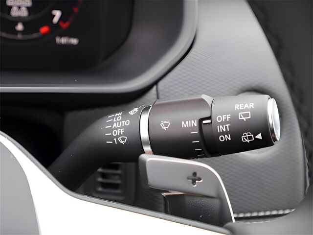 2025 Land Rover Discovery Dynamic SE Oshkosh WI
