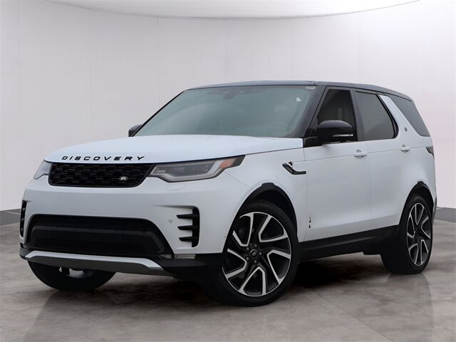 2025 Land Rover Discovery Dynamic SE Oshkosh WI