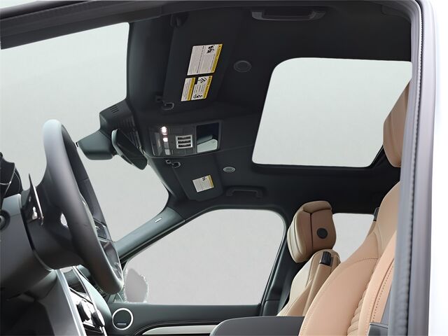 2025 Land Rover Discovery Dynamic SE Oshkosh WI
