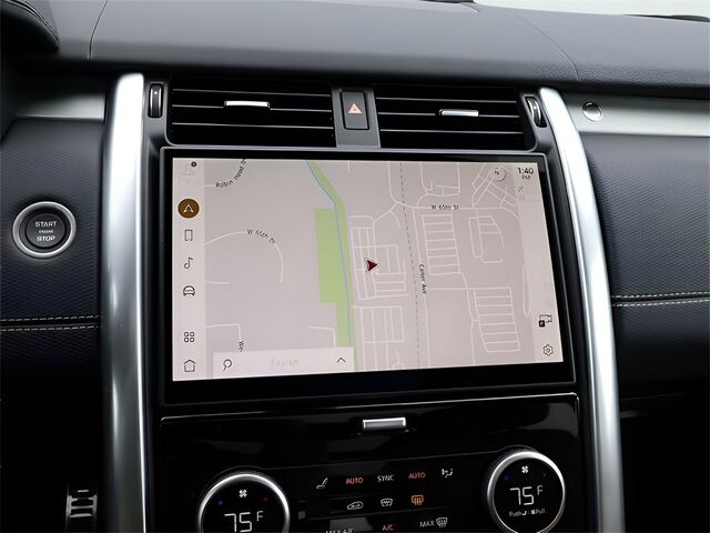 2025 Land Rover Discovery Dynamic SE Oshkosh WI