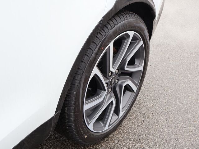 2025 Land Rover Discovery Dynamic SE Oshkosh WI