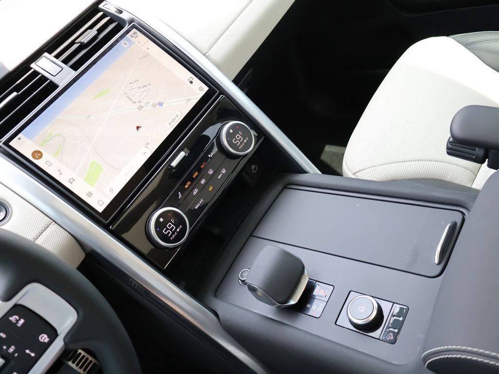 2025 Land Rover Discovery Dynamic SE San Clemente CA