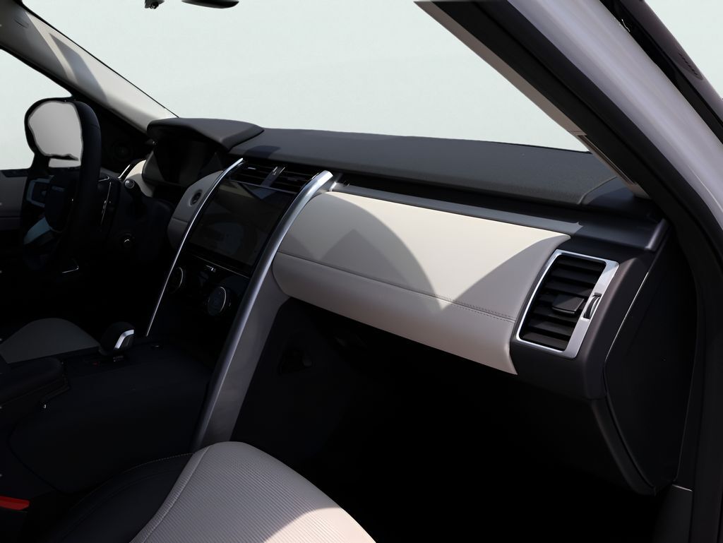 2025 Land Rover Discovery Dynamic SE San Clemente CA