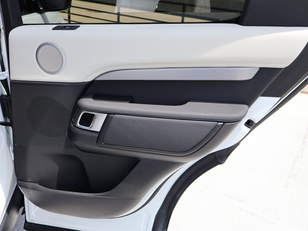 2025 Land Rover Discovery Dynamic SE San Clemente CA