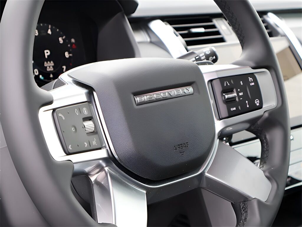 2025 Land Rover Discovery Dynamic SE San Clemente CA