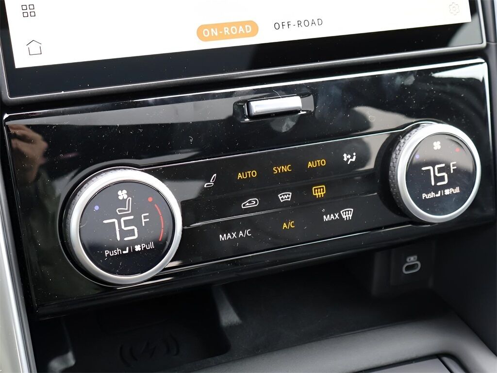 2025 Land Rover Discovery Dynamic SE San Clemente CA