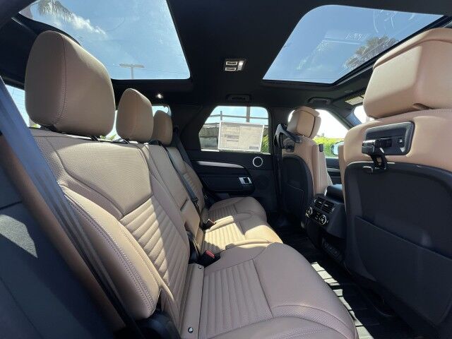 2025 Land Rover Discovery Dynamic SE San Juan TX